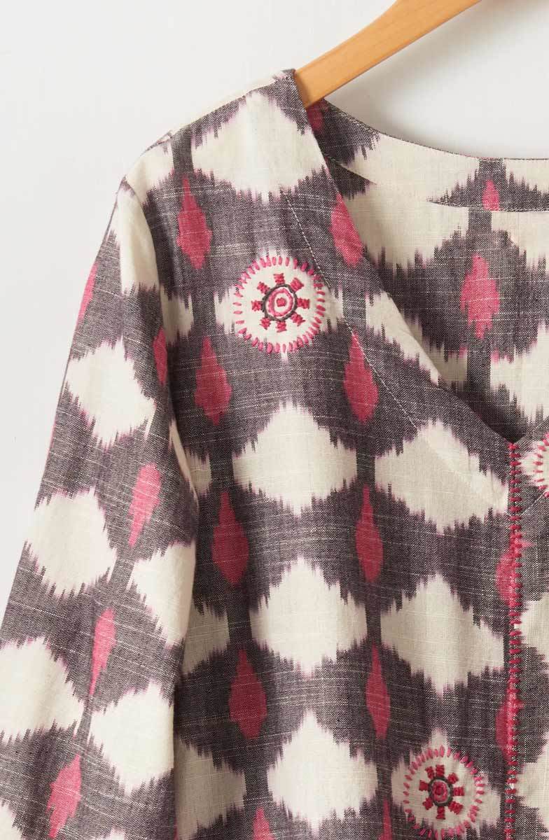 V-neck Divya 3/4-Sleeve Popover Top - Natural/Pink/Grey