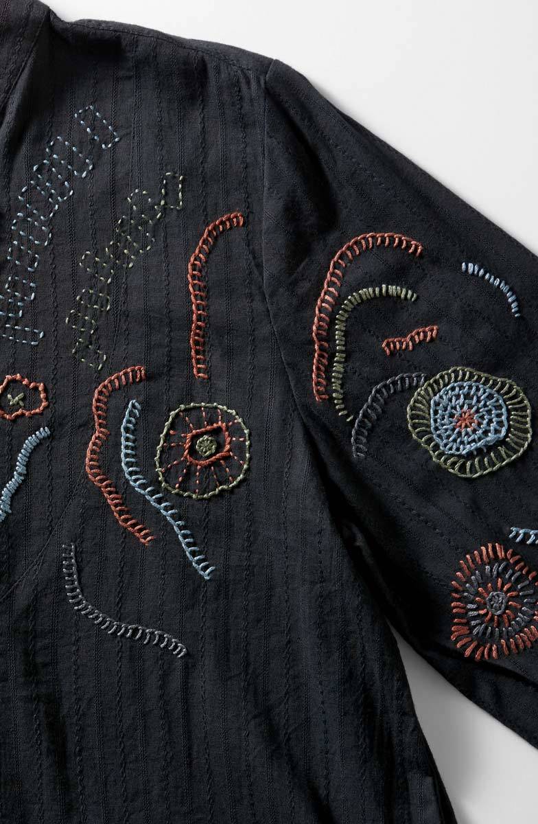 Amreli Embroidered Lightweight Tunic - Black