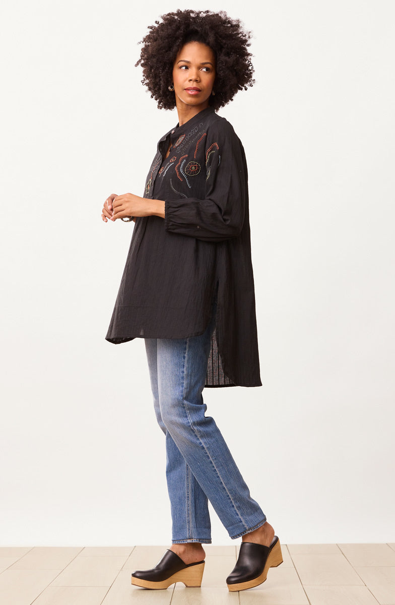 Amreli Embroidered Lightweight Tunic - Black