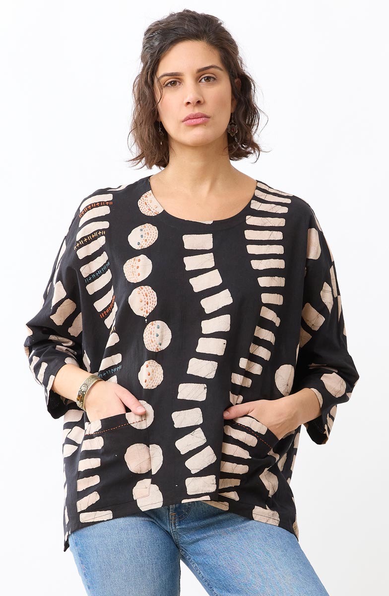 Rimsha 3/4-Sleeve Popover Swing Top - Black/Natural