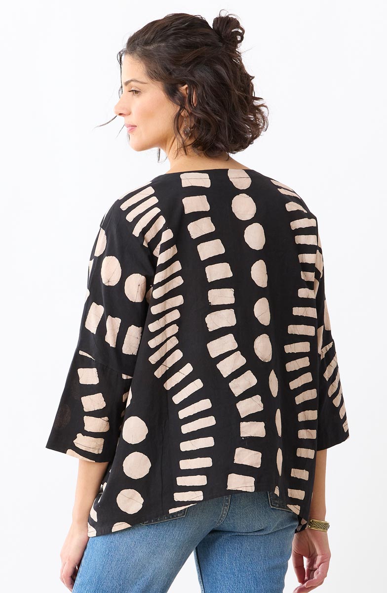 Rimsha 3/4-Sleeve Popover Swing Top - Black/Natural