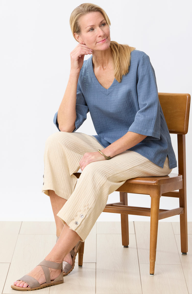 Kochi Dobby Gauze V-Neck Top
